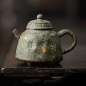 Bronze Glaze Household Stoneware Teapot (Option: Moss Green)